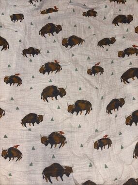Little Unicorn, Buffalo Print Muslin Crib Sheet